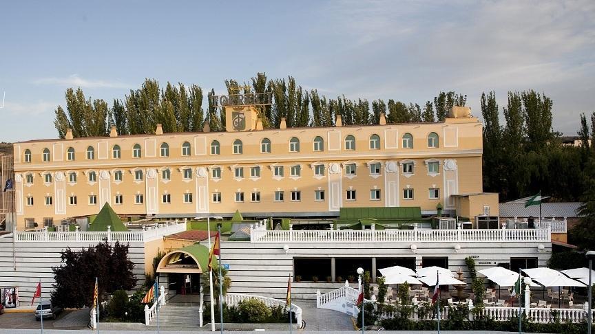 Hotel Torres I Villanueva Del Arzobispo Exterior photo